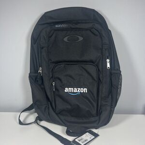 NWT AMAZON Logo Oakley Crestible Enduro 22L Backpack, Blackout 921055ODM